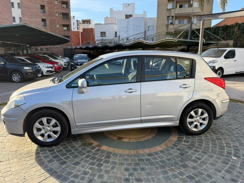 Nissan Tiida 1.8 Visia 5P L08 2014 - foto 2